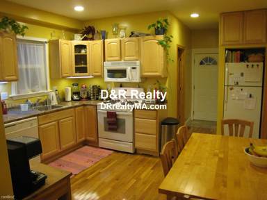 Main picture of 39 Cotting St