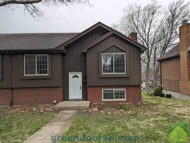 Main picture of 9140 W 78th St