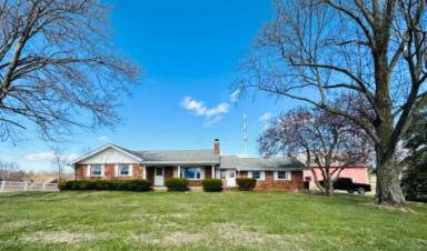 Main picture of 2756 Longbranch Rd