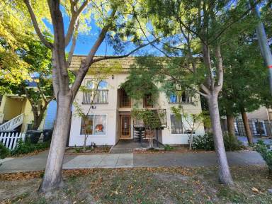 Main picture of 515 18th St