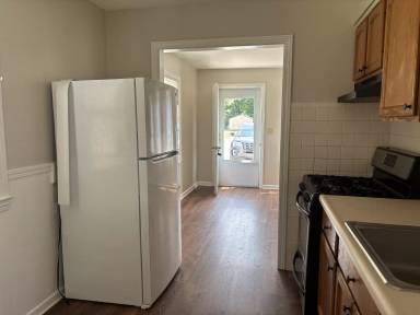 Main picture of 1548 Thalia Ave
