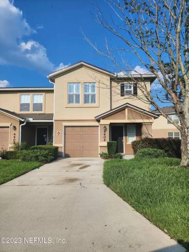 Main picture of Lake Ridge Villas North