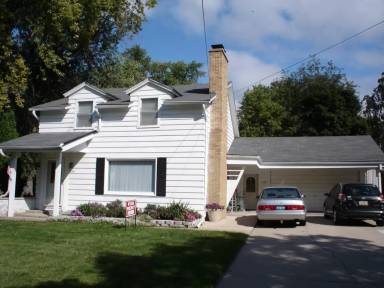 Main picture of 650 Normal Rd