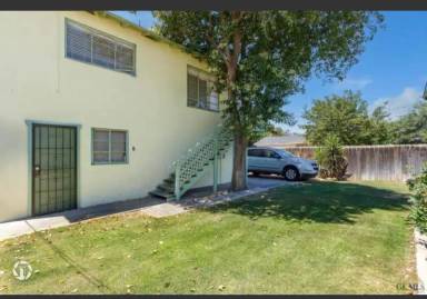 Main picture of 423 Quincy St