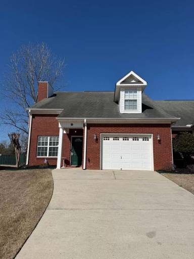 Main picture of 438 Shamrock Dr