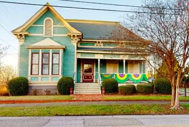 Main picture of 648 Clayton St