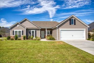 Main picture of 3933 Old Pine Rd