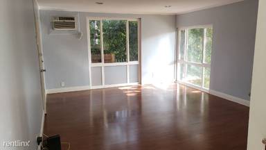 Main picture of 633 N Sweetzer Ave