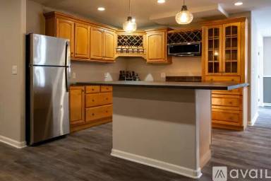 Main picture of 12 Eagle Nest Ln