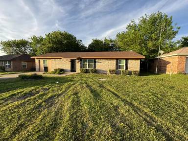 Main picture of 109 Minnie Dr