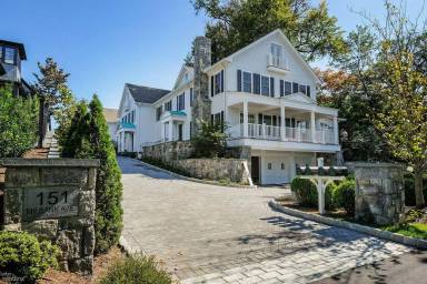 Main picture of 151 Milbank Ave