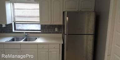 Main picture of 1304 W Waters Ave