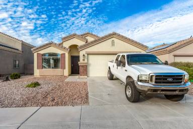 Main picture of 23746 W Bowker St