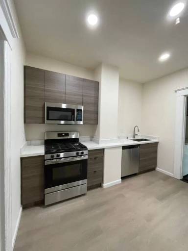 Main picture of 1922-1926 Bush St