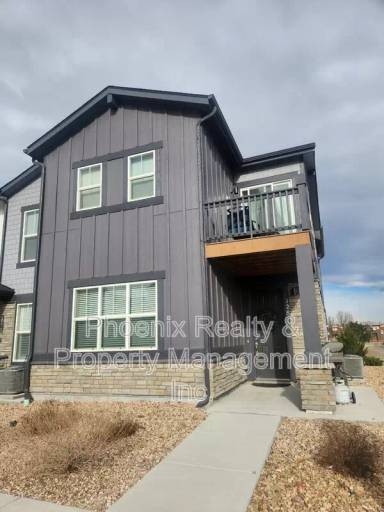 Main picture of 128 Ambrose St