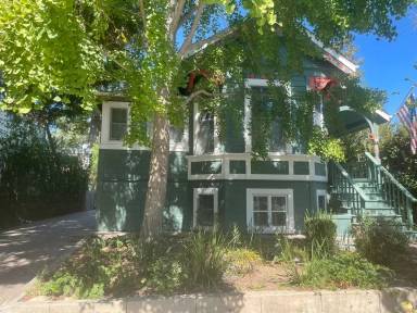Main picture of 109 Edelen Ave
