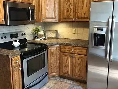 Main picture of 706 W Ash St