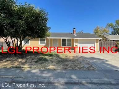 Main picture of 4443 Forest Pkwy
