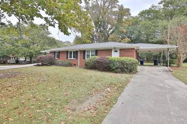Main picture of 1193 Lakeview Dr NW