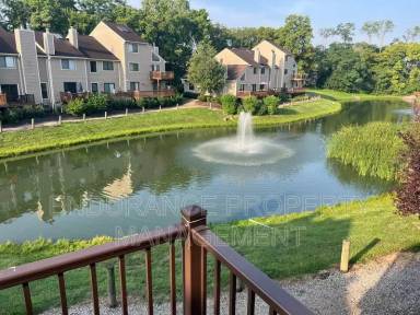Main picture of 9461 Hunters Creek Dr