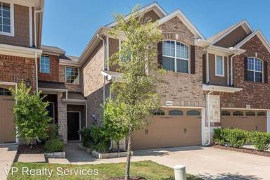 Main picture of 4658 Penelope Ln
