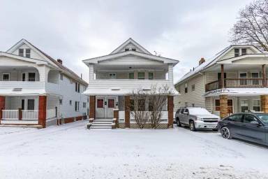 Main picture of 8408 Garfield Blvd