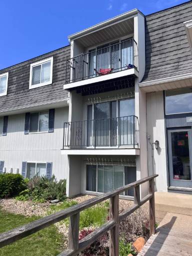 Main picture of 2221 W Willow Knolls Dr
