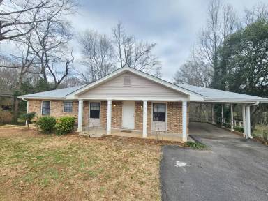 Main picture of 3007 Nursery Rd SE