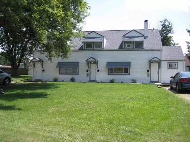 Main picture of 376 Lawrence Ave