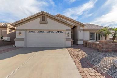 Main picture of 15089 W Verde Ln