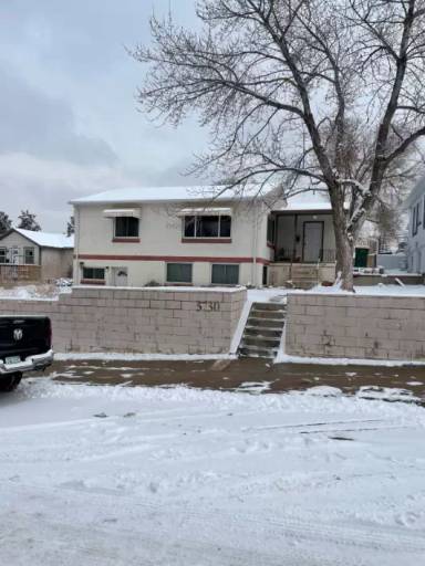 Main picture of 3730 S Delaware St