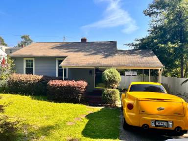 Main picture of 3805 Barwick St