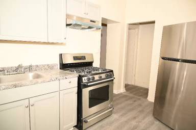 Main picture of 2436 Callow Ave