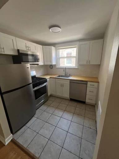 Main picture of 3551 New Queen St