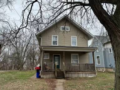 Main picture of 609 N Avon St