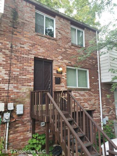 Main picture of 1517 Weinman St