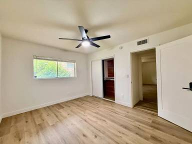 Main picture of 2610 S Ventura Dr