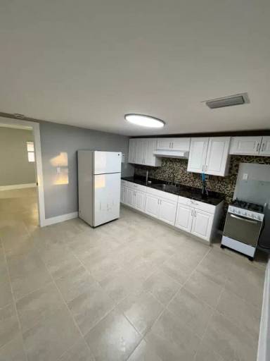 Main picture of 12921 SW 10th Ter