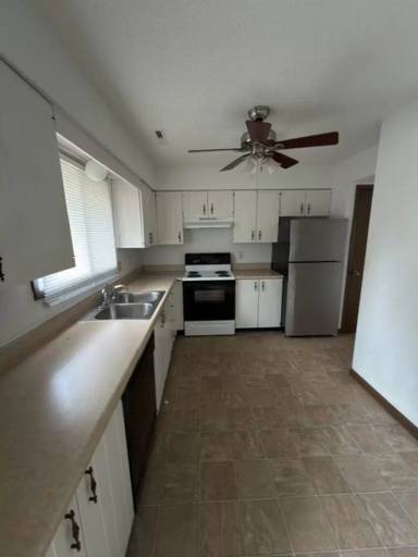 Main picture of 6 Hackberry Ct