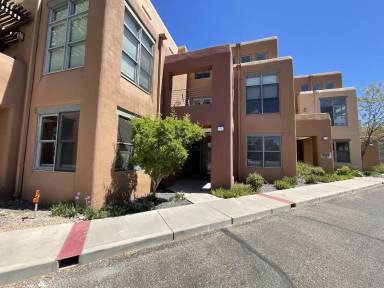 Main picture of 1012 Marquez Pl