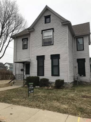 Main picture of 601 2nd St