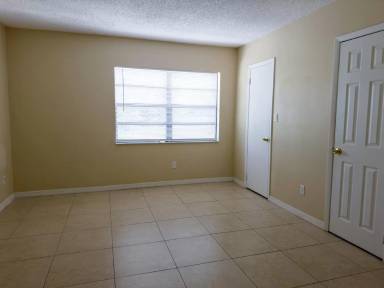 Main picture of 34 S Ortman Dr