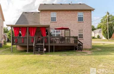 Main picture of 901 Bordeaux Pl