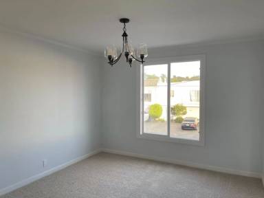 Main picture of 2119 42nd Ave