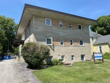 Main picture of 311 South Prairie Street - 7