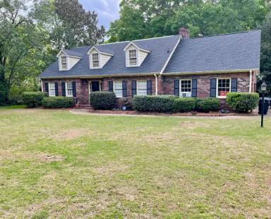 Main picture of 1505 Hilltop Dr