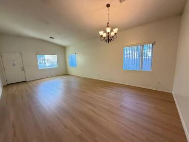 Main picture of 4306 Cottontail Ln