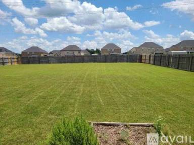 Main picture of 515 Hialeah Dr