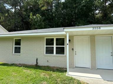 Main picture of 3556 Fair St