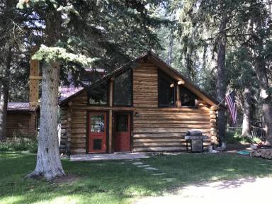 Main picture of 4075 Jarvis Ln